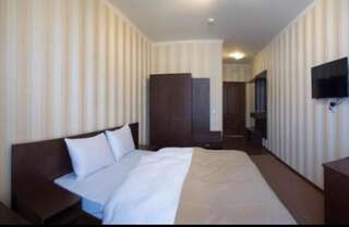 Отель Bukovel Kazimir Rooms Буковель Двухместный номер с 1 кроватью-12